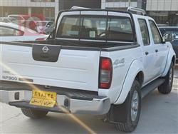 Nissan NP300
